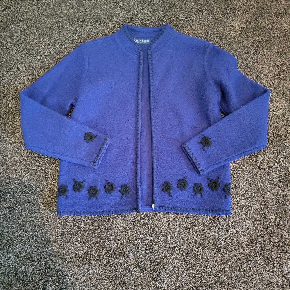 Blue and Black Cardigan Sweater with Classic Collar